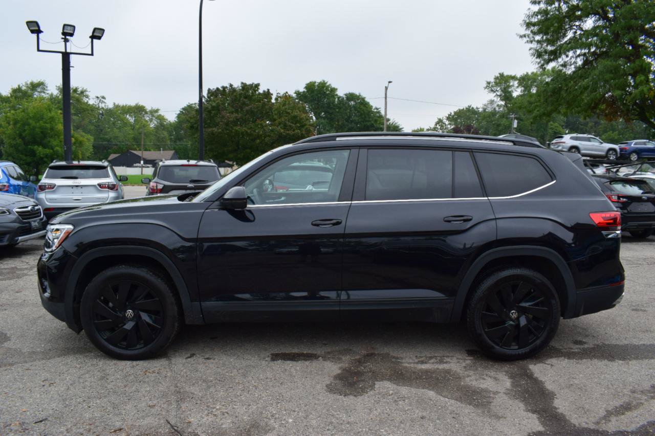Used 2024 Volkswagen Atlas SE AWD/4WD image 9