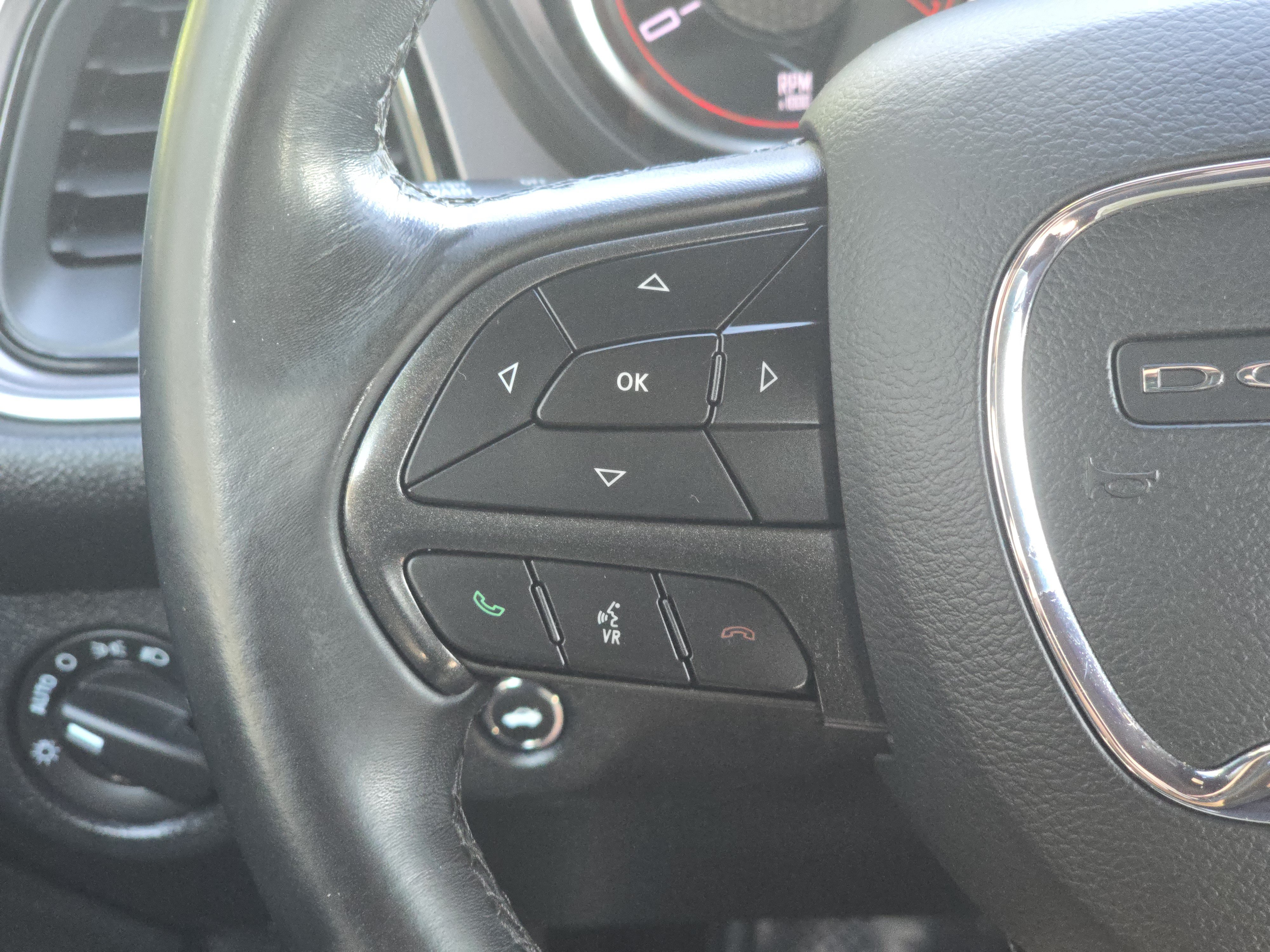 Used 2019 Dodge Challenger SXT RWD image 25
