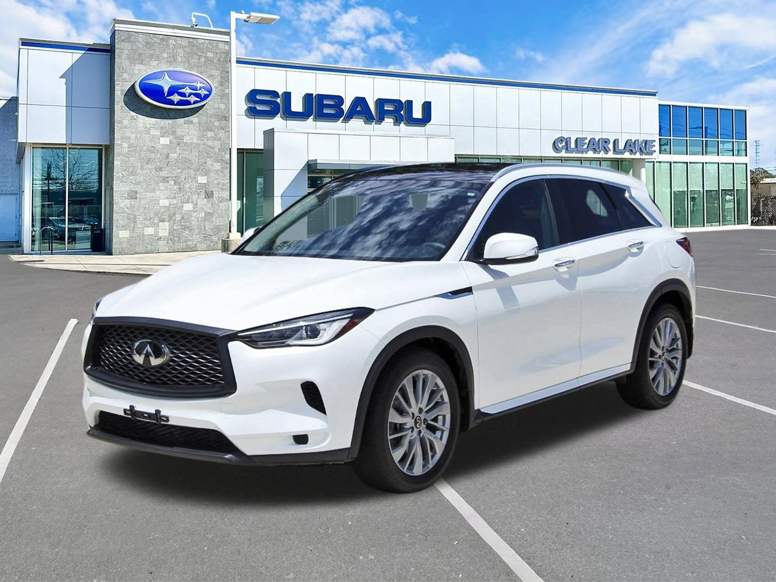Used 2025 INFINITI QX50 Luxe AWD/4WD image 3