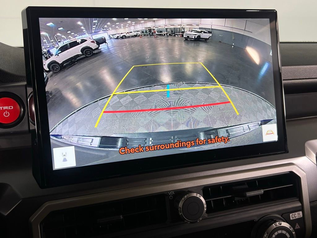 Used 2025 Toyota Tacoma TRD Off-Road image 19
