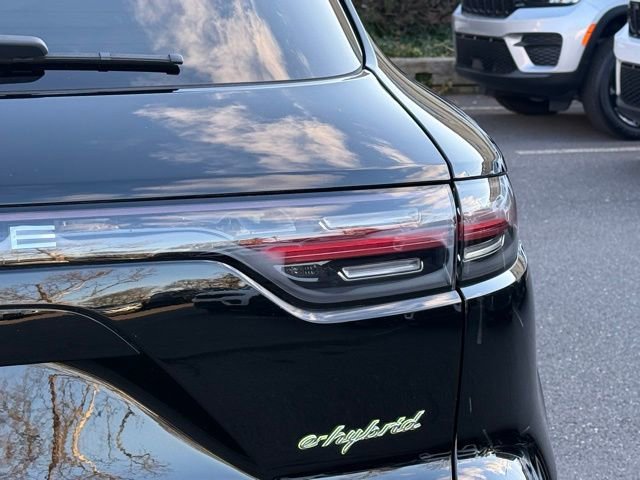 Used 2019 Porsche Cayenne E-Hybrid image 16