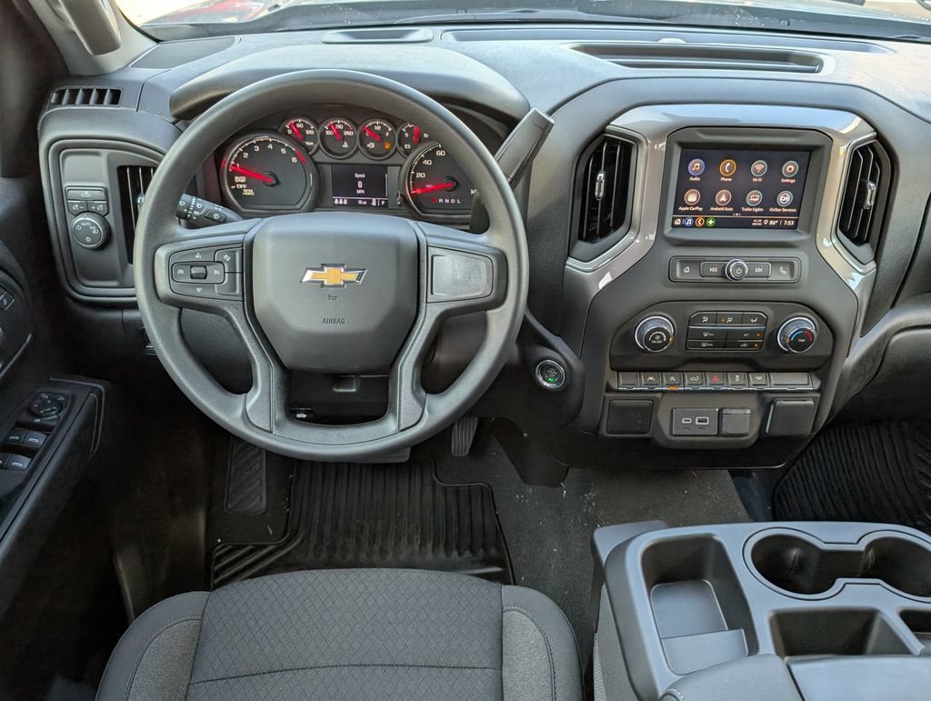 New 2026 Chevrolet Silverado 1500 Custom w/ LPO, Dark Essentials Package RWD image 4