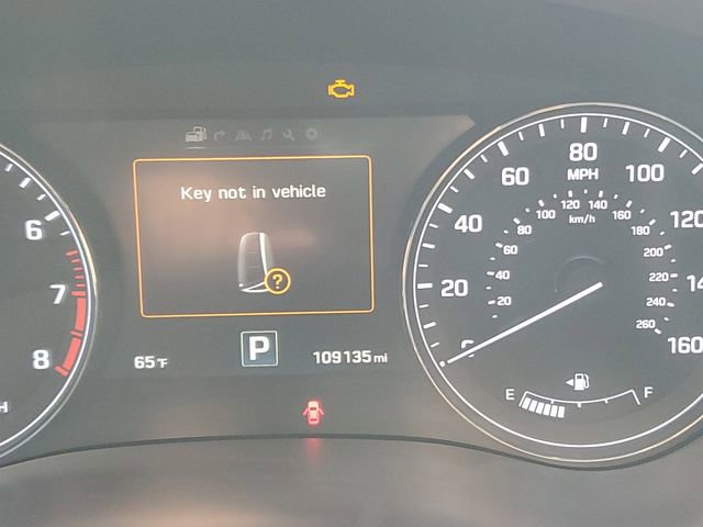 Used 2015 Hyundai Genesis 3.8 w/ Option Group 03 image 14