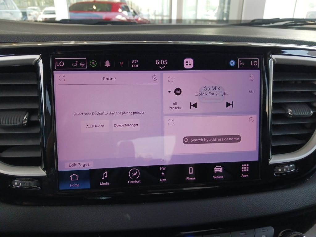 Used 2022 Chrysler Pacifica Touring-L w/ Uconnect Theater Family Group FWD image 20