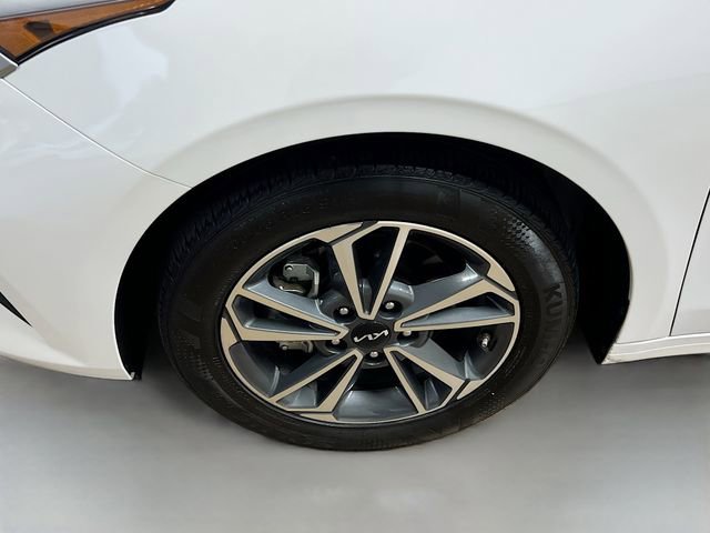 Certified 2023 Kia Forte LXS image 28