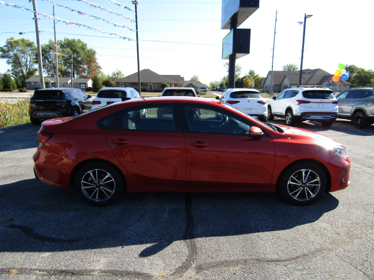 Used 2022 Kia Forte LXS w/ LXS Technology Package image 8