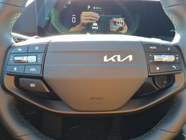 Used 2026 Kia Sportage LX image 14