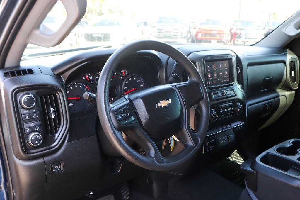 Used 2021 Chevrolet Silverado 1500 Custom AWD/4WD image 18
