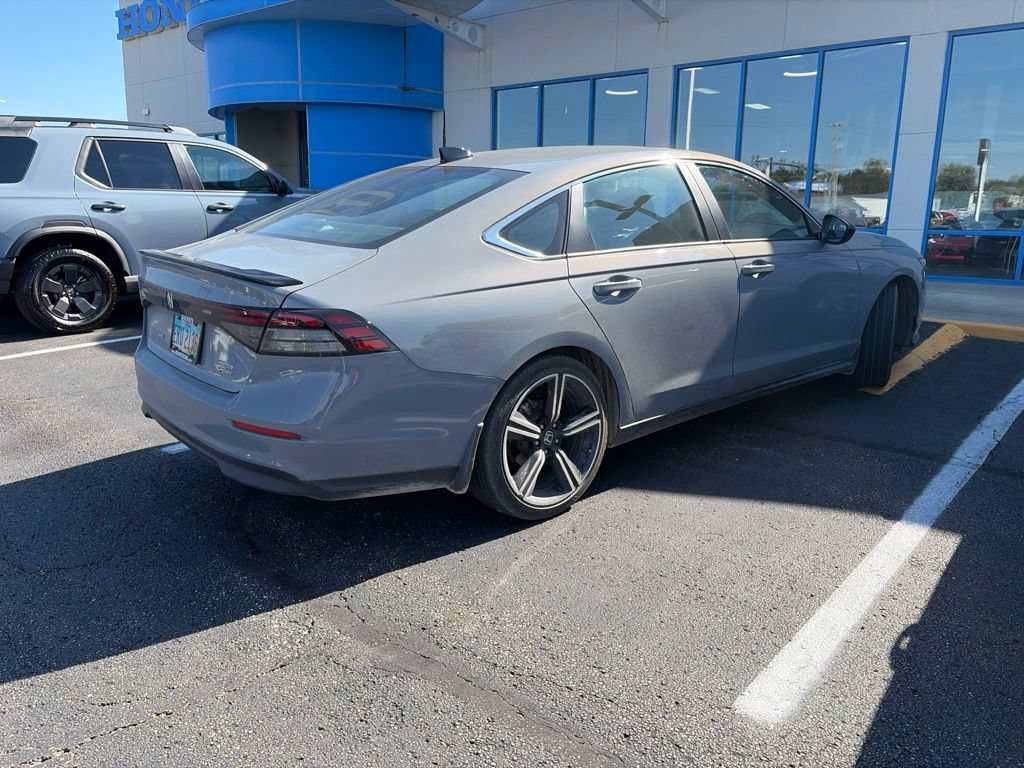 Used 2024 Honda Accord Sport image 8