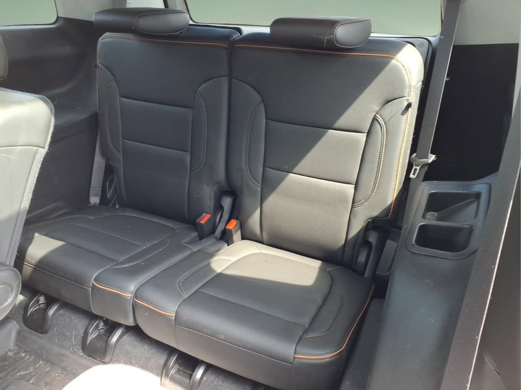 Used 2023 GMC Acadia AT4 w/ Technology Package AWD/4WD image 7