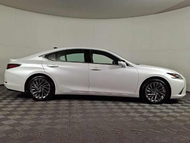 Used 2024 Lexus ES 350 Ultra Luxury w/ Accessory Package (Z2) FWD image 10