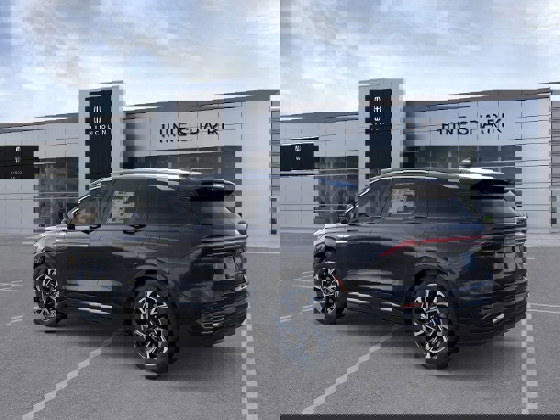 New 2026 Lincoln Nautilus Premier w/ Equipment Group 102A image 4