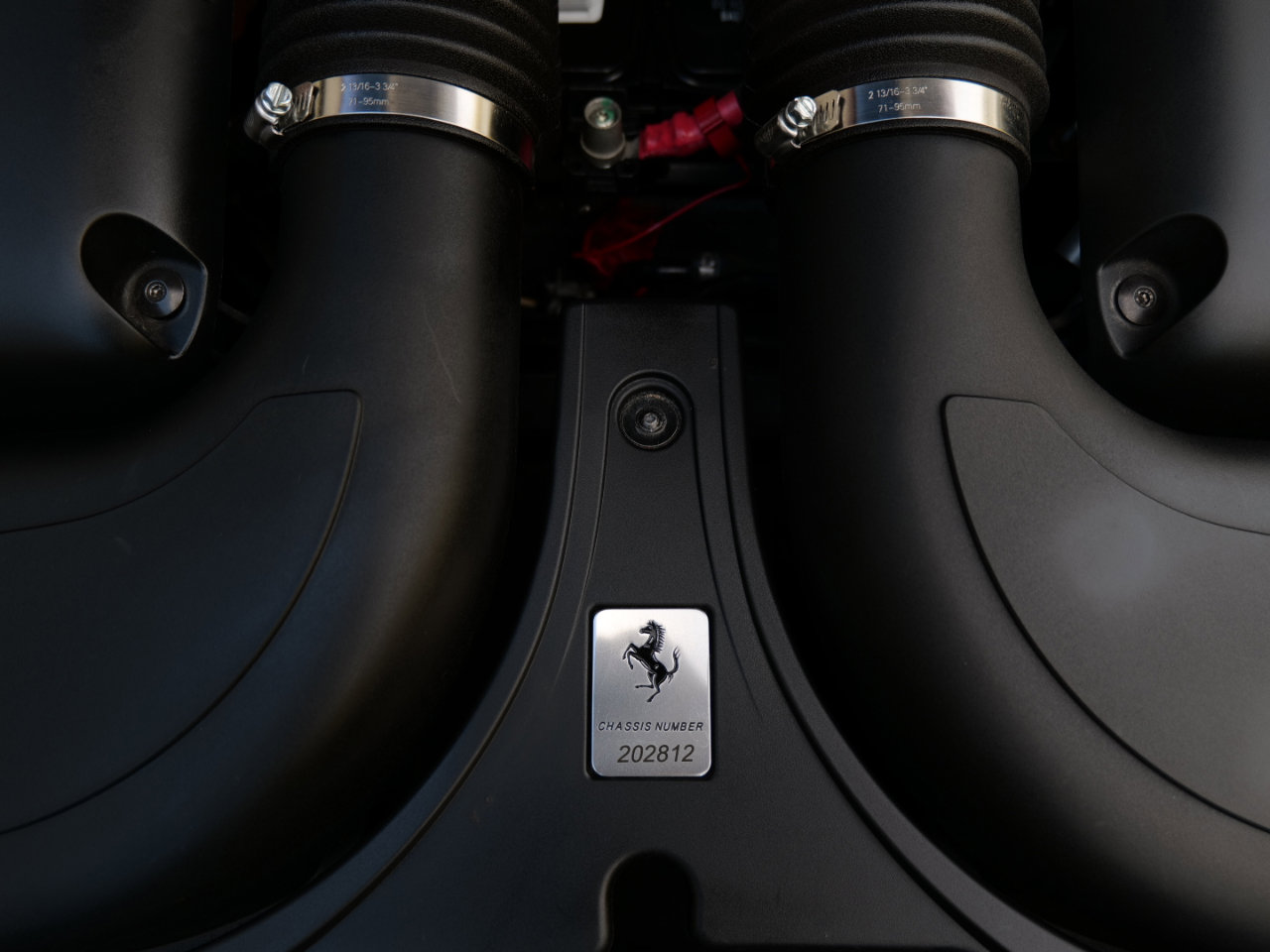 Used 2014 Ferrari California image 49