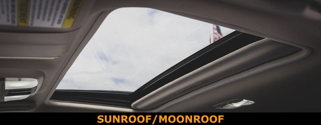 Used 2022 Subaru Crosstrek 2.5i Sport w/ Moonroof Package image 9