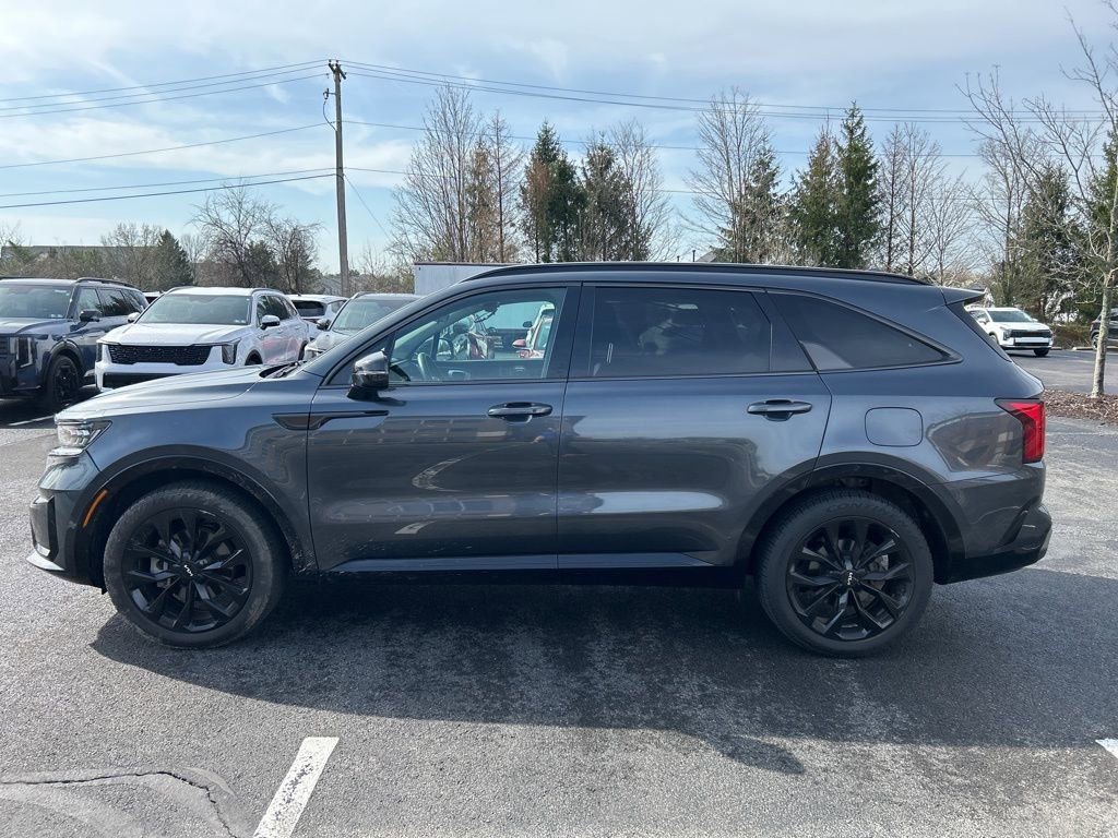 Used 2022 Kia Sorento SX image 4