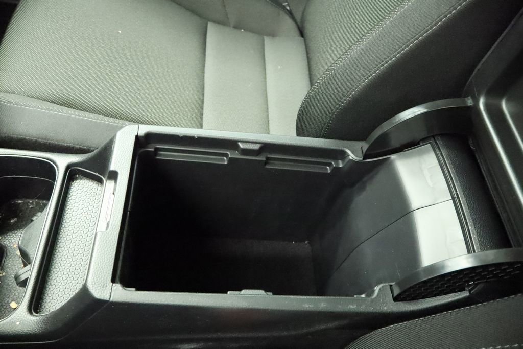 Used 2025 Honda CR-V EX image 41