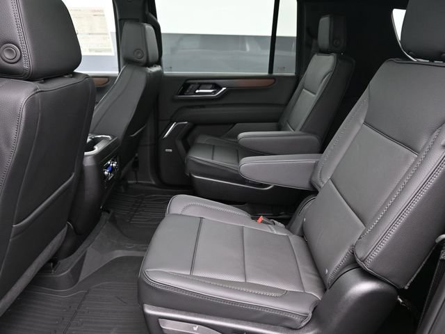 New 2026 GMC Yukon XL Denali w/ Sun & Power Step Package AWD/4WD image 11