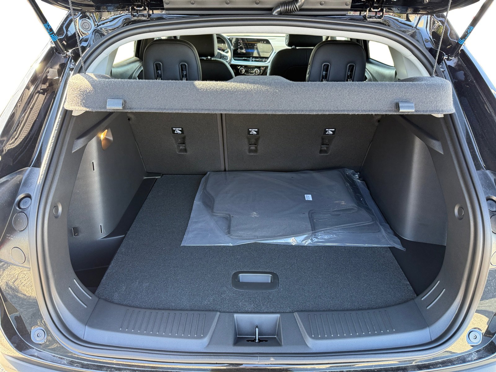 New 2026 Chevrolet Trax LT image 17