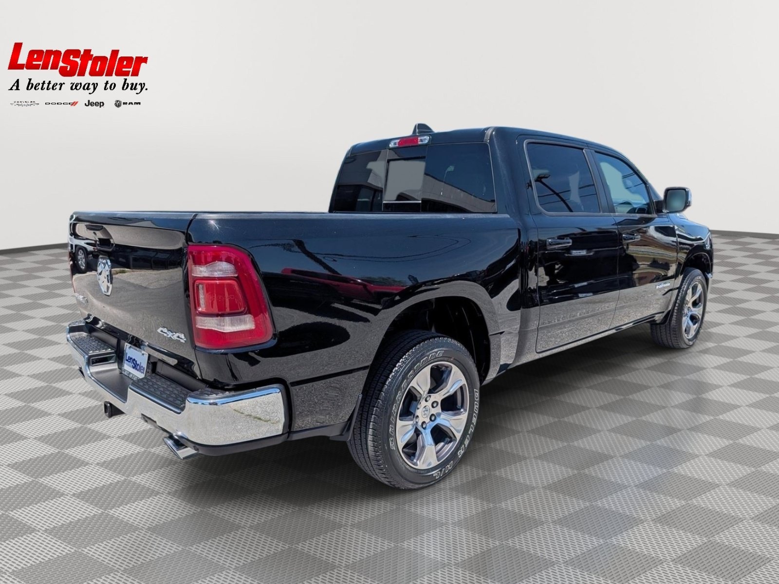 Used 2023 RAM 1500 Laramie AWD/4WD image 5