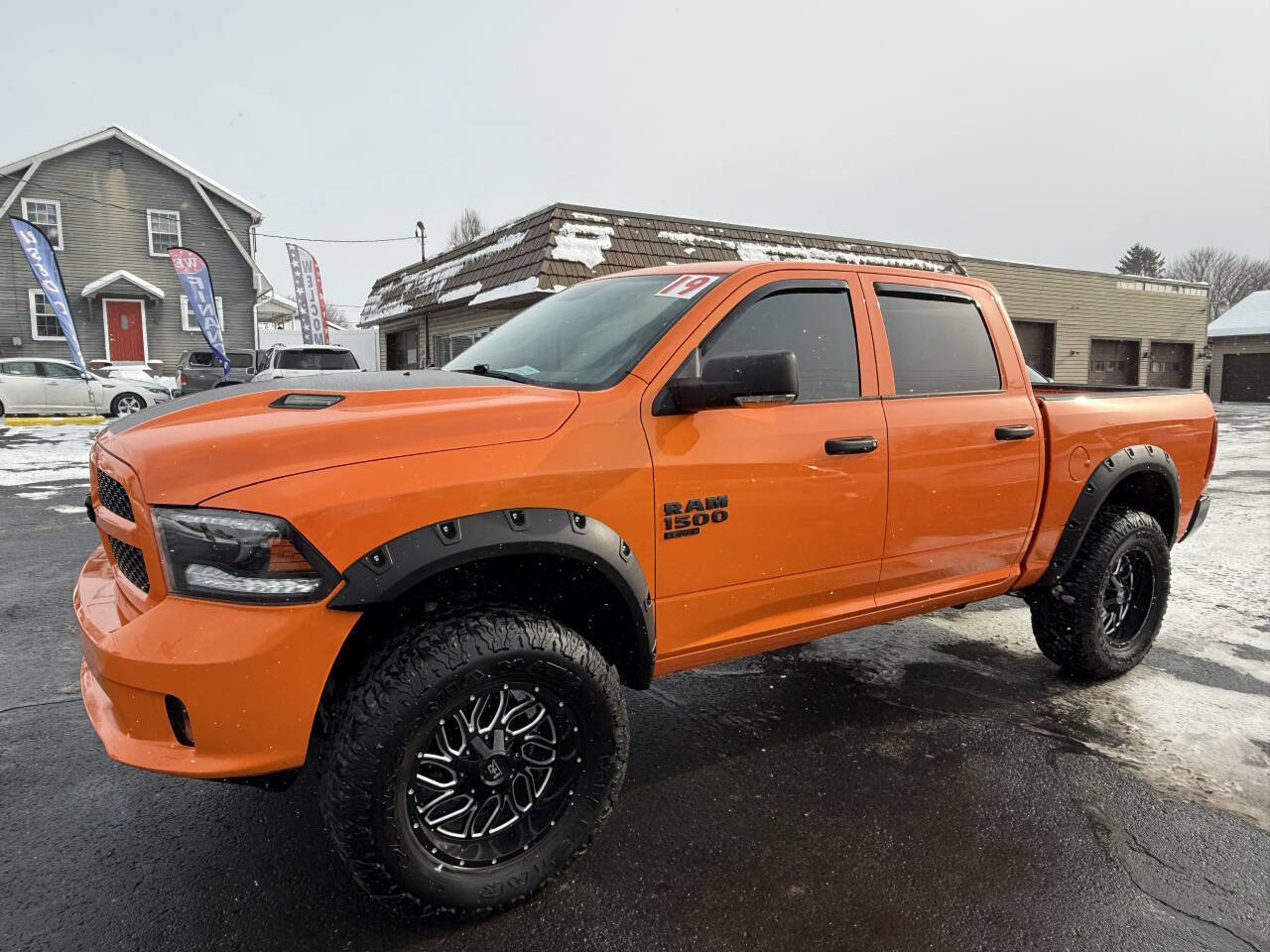 Used 2019 RAM 1500 Express w/ Express Value Package image 1