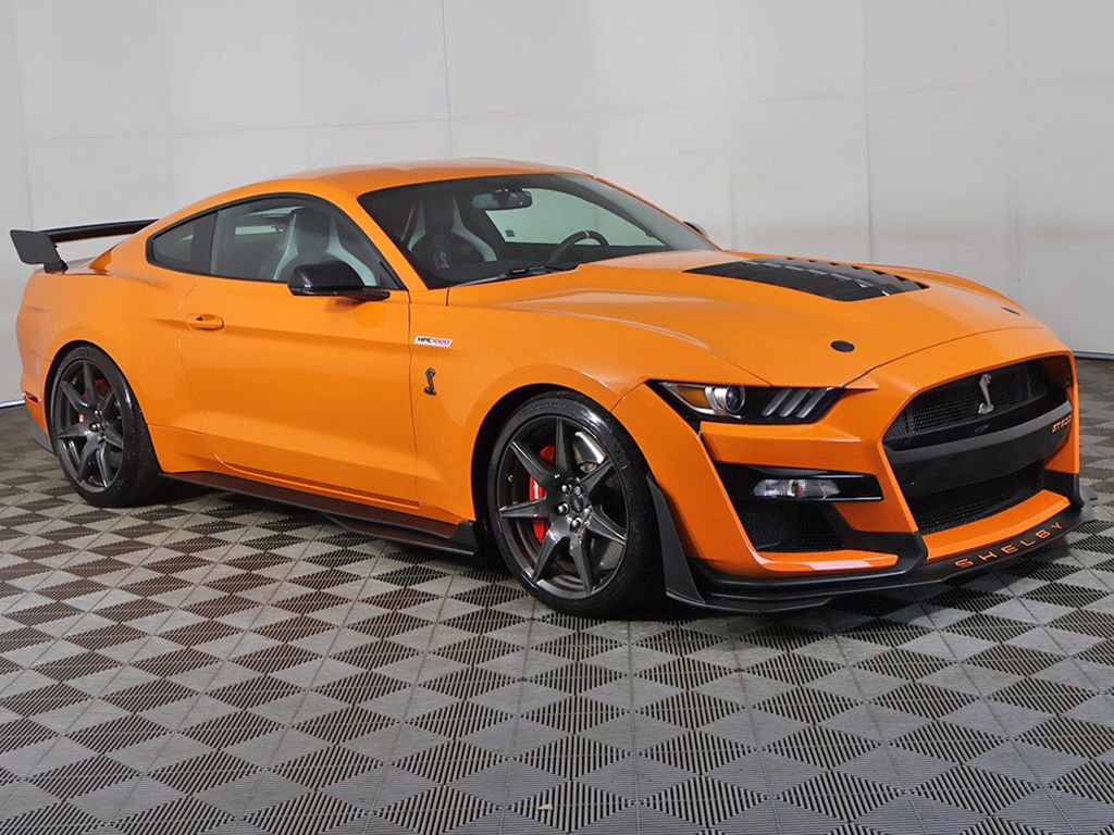 Used 2020 Ford Mustang Shelby GT500 w/ Carbon Fiber Track Pack image 2