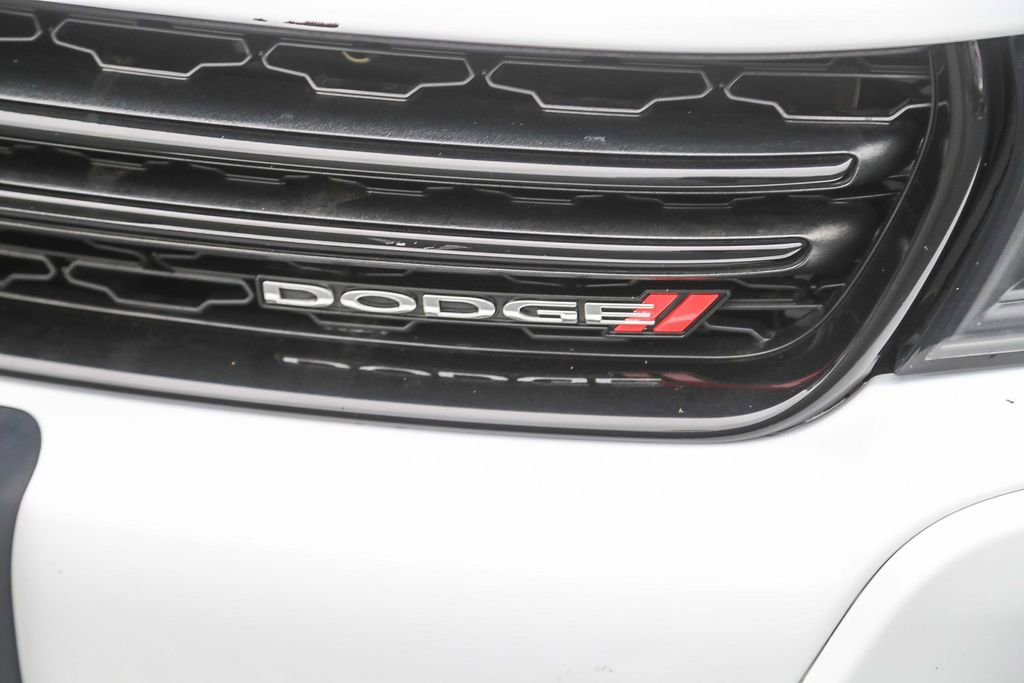 Used 2019 Dodge Charger SXT image 6