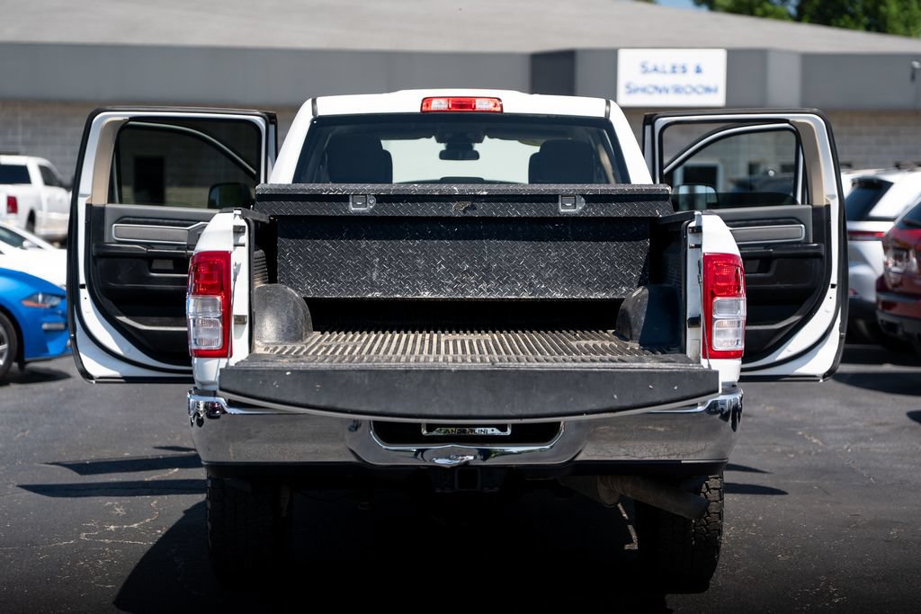 Used 2019 RAM 3500 Big Horn w/ Protection Group AWD/4WD image 26