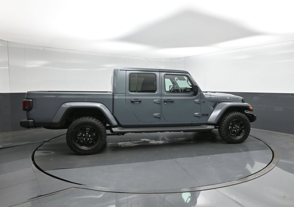 New 2026 Jeep Gladiator Sport AWD/4WD image 11