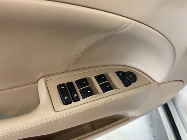 Used 2011 Buick Lucerne CXL w/ Driver Confidence Package image 16