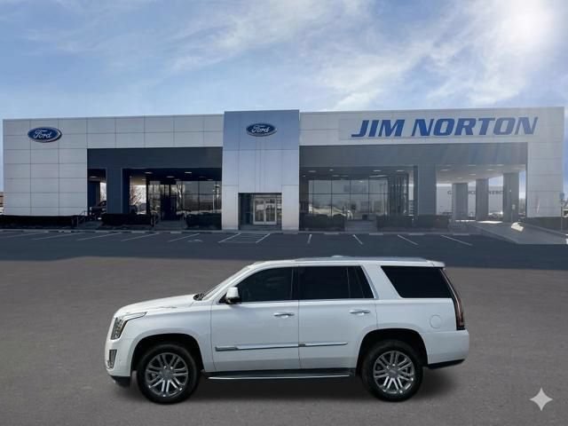 Used 2017 Cadillac Escalade 2WD image 8