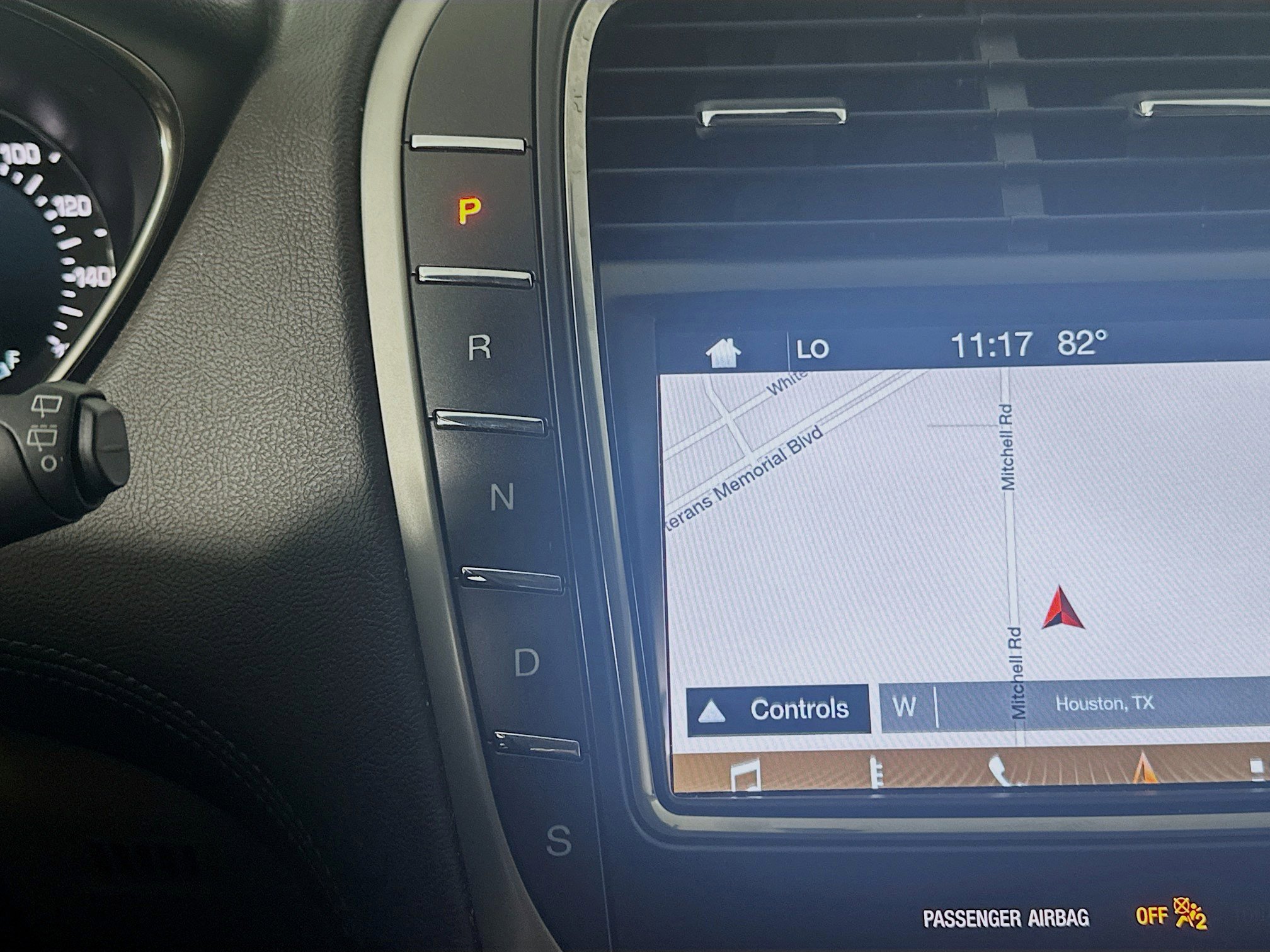Used 2018 Lincoln MKX Reserve FWD image 25
