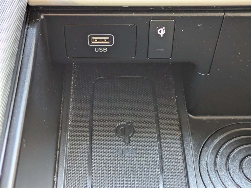 Used 2023 Hyundai Palisade Calligraphy image 34