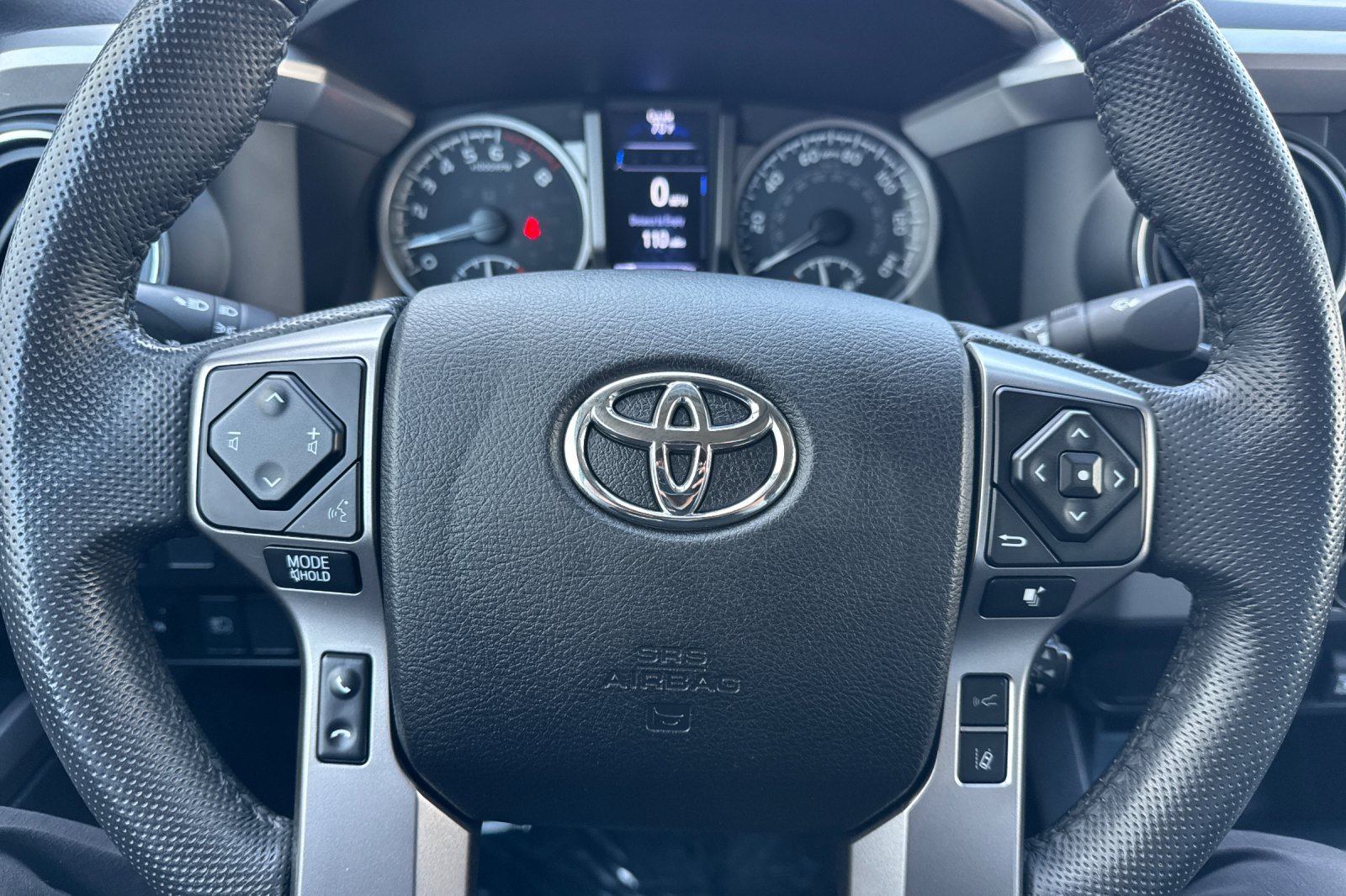 Certified 2022 Toyota Tacoma SR5 RWD image 28
