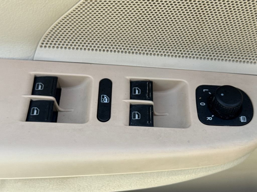 Used 2014 Volkswagen Jetta TDI image 15