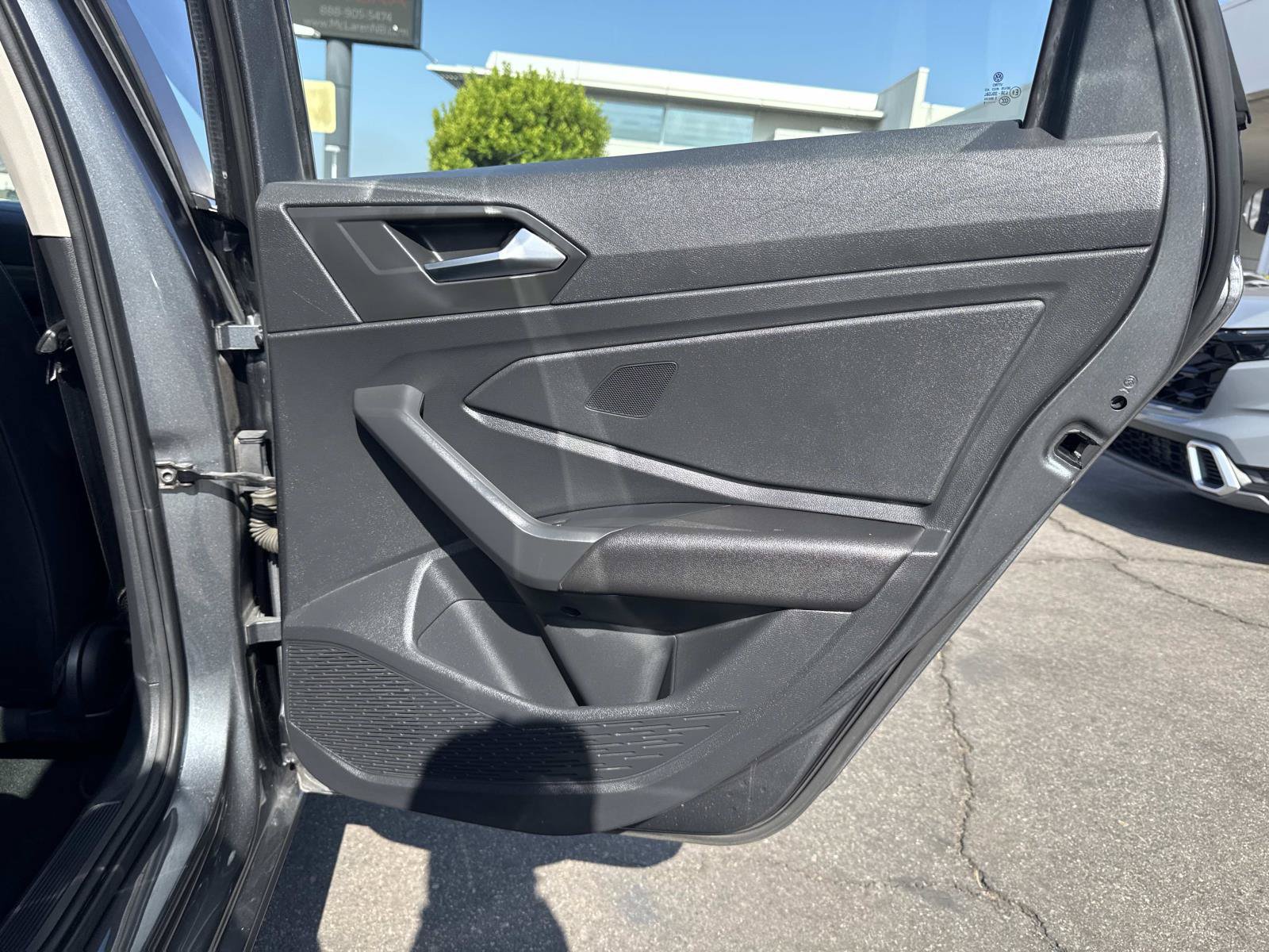 Used 2019 Volkswagen Jetta SEL w/ Cold Weather Package FWD image 30