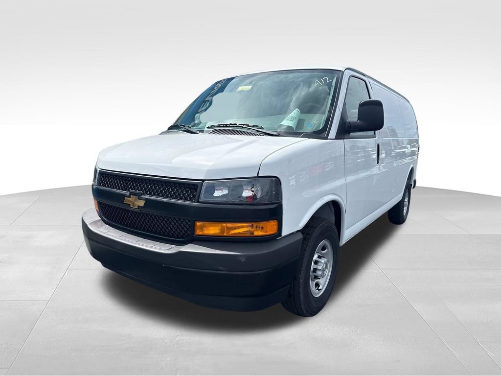 New 2026 Chevrolet Express 2500 w/ Driver Convenience Package RWD image 3