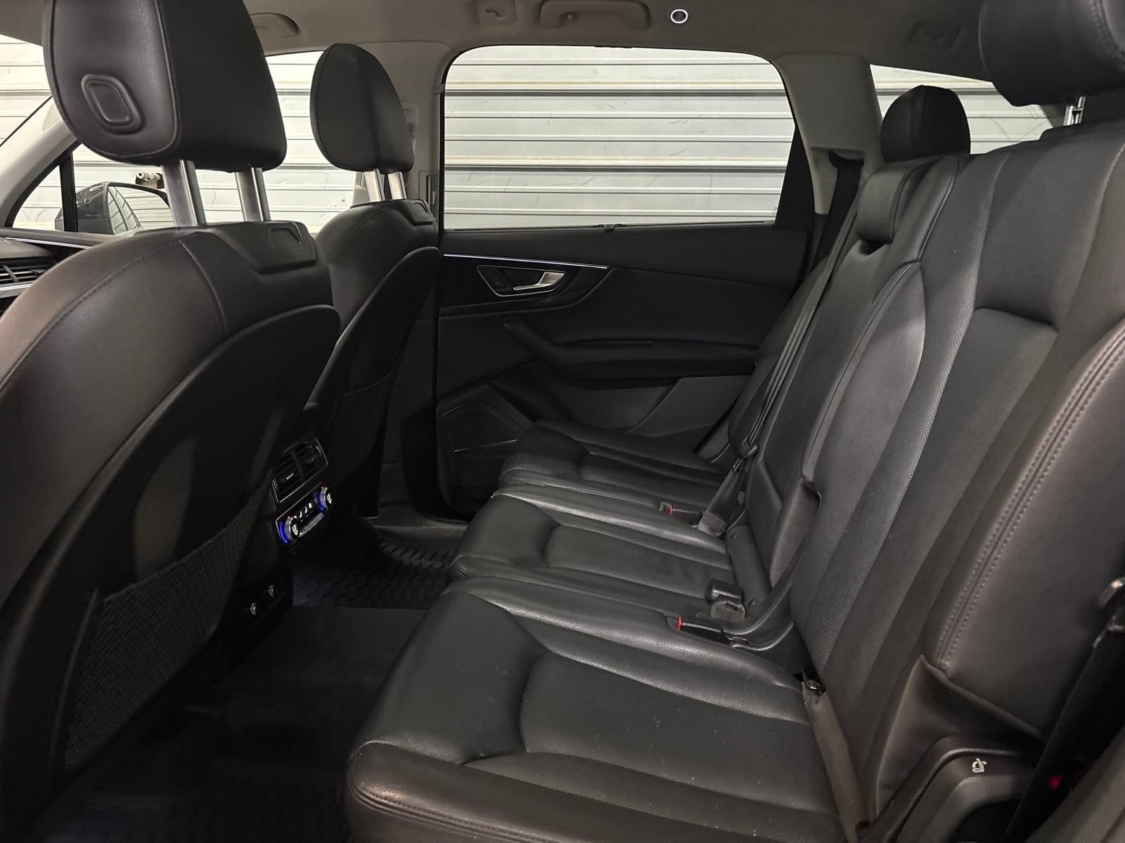 Used 2019 Audi Q7 3.0T Premium Plus w/ Premium Plus Package AWD/4WD image 23