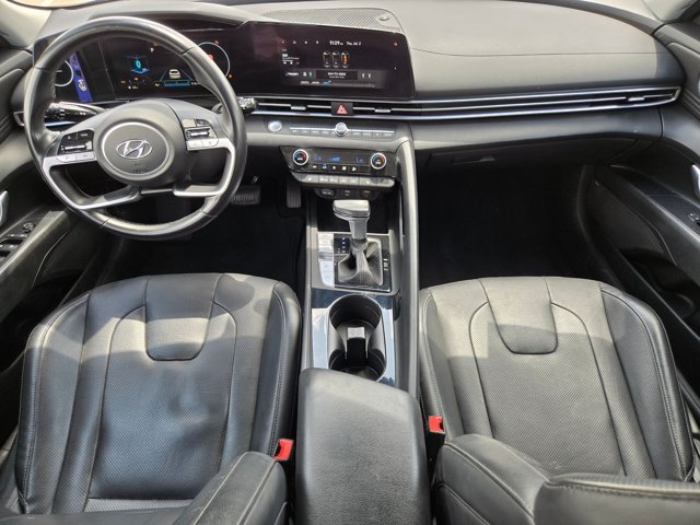 Used 2021 Hyundai Elantra Limited FWD image 18