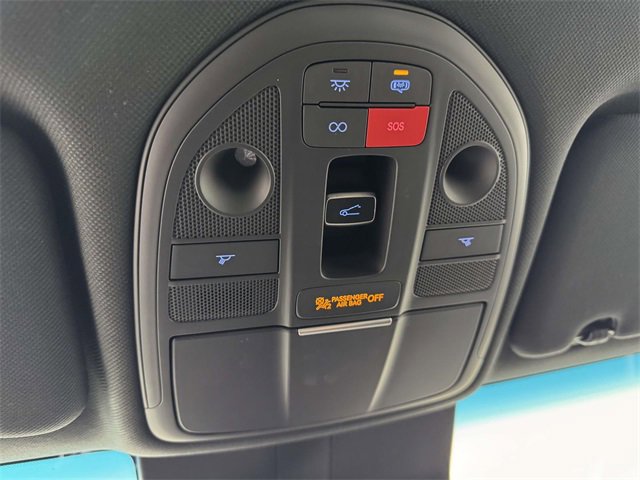 Used 2025 Genesis G70 2.5T w/ Sport Prestige Package image 26