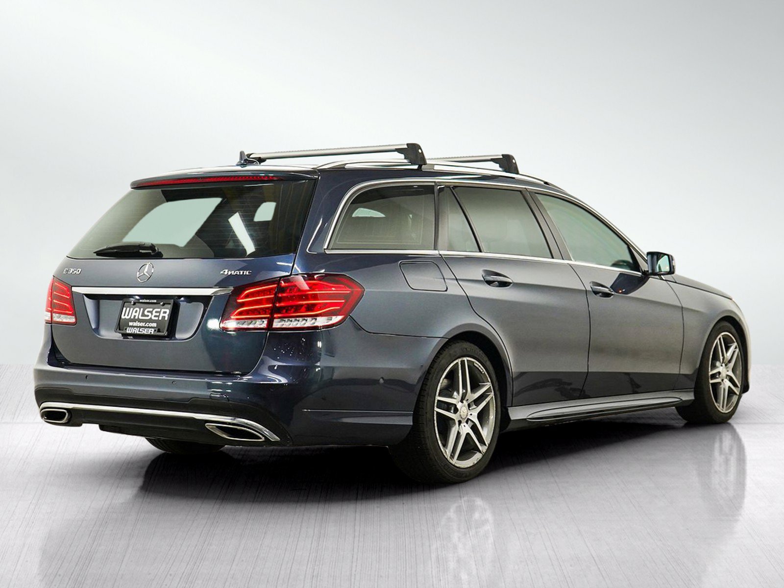 Used 2016 Mercedes-Benz E 350 4MATIC Wagon w/ Premium Package image 5