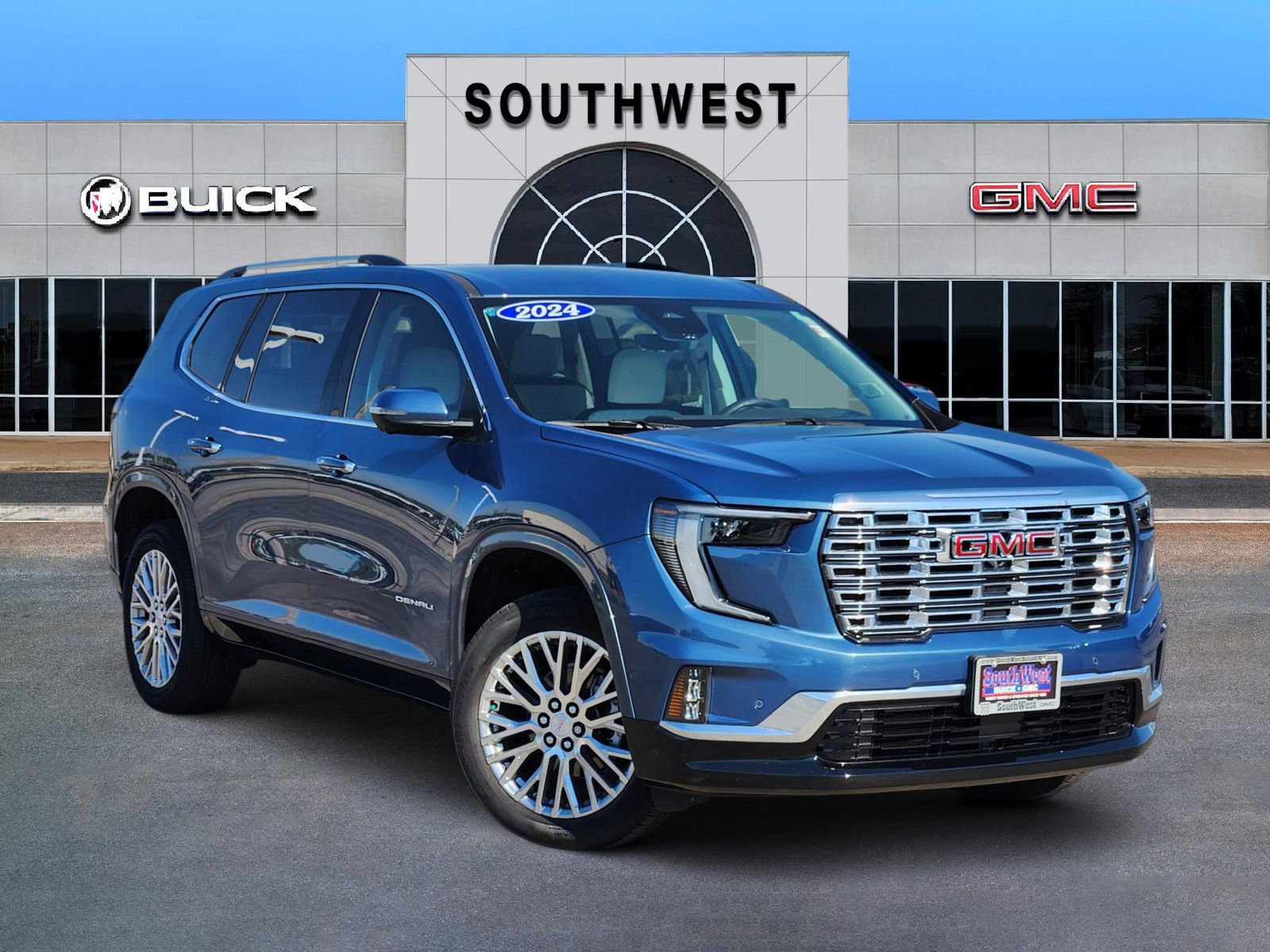 Used 2024 GMC Acadia Denali w/ Super Cruise Package