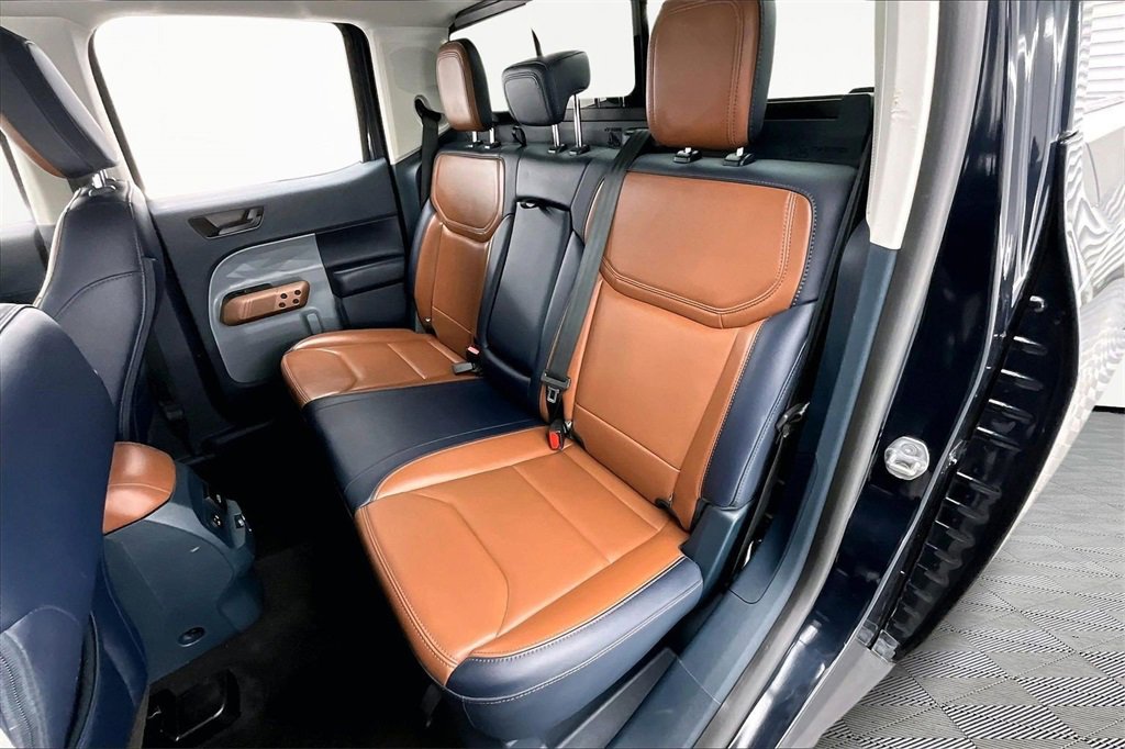 Used 2022 Ford Maverick Lariat w/ Lariat Luxury Package image 27