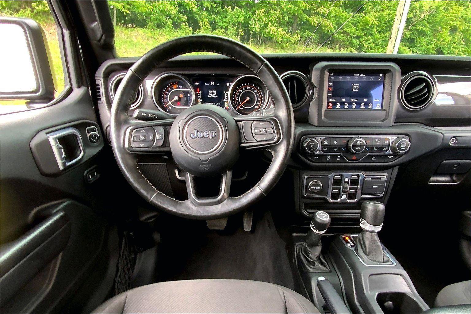 Used 2021 Jeep Wrangler Unlimited Sport AWD/4WD image 5
