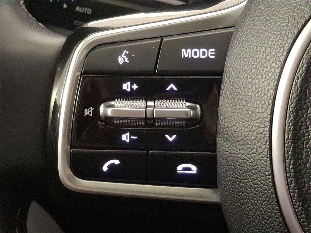 Used 2023 Kia Sorento S w/ Panoramic Sunroof Package image 24