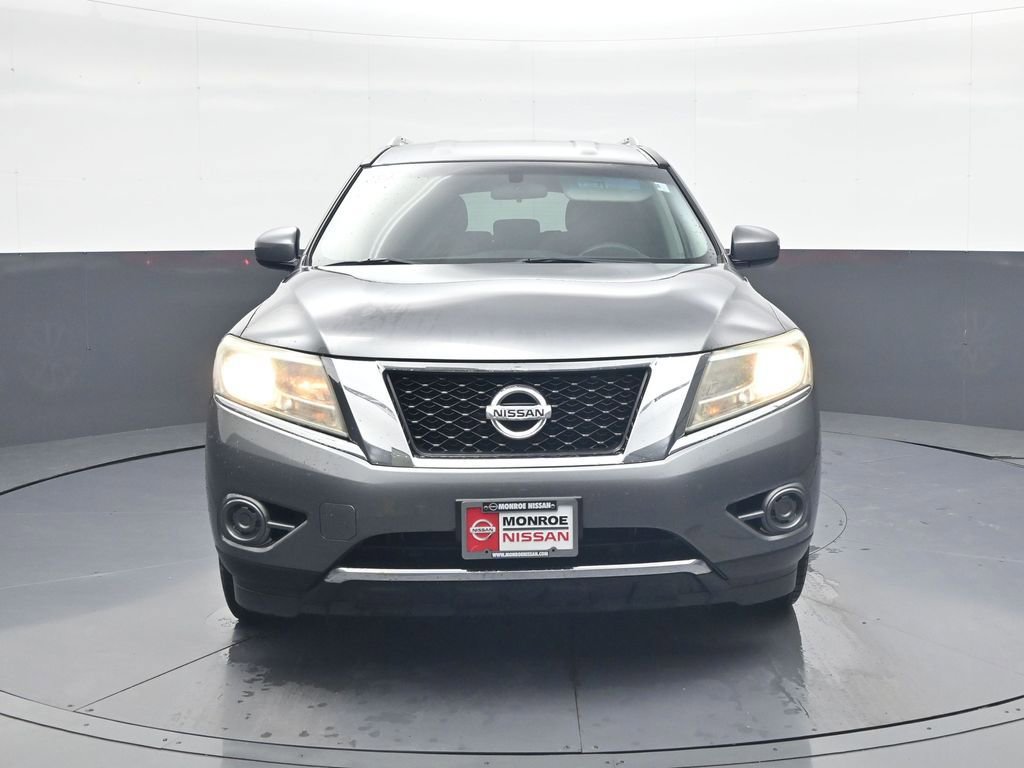 Used 2016 Nissan Pathfinder S image 2