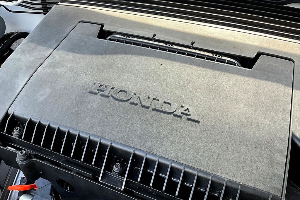 Used 2025 Honda Pilot Elite image 34