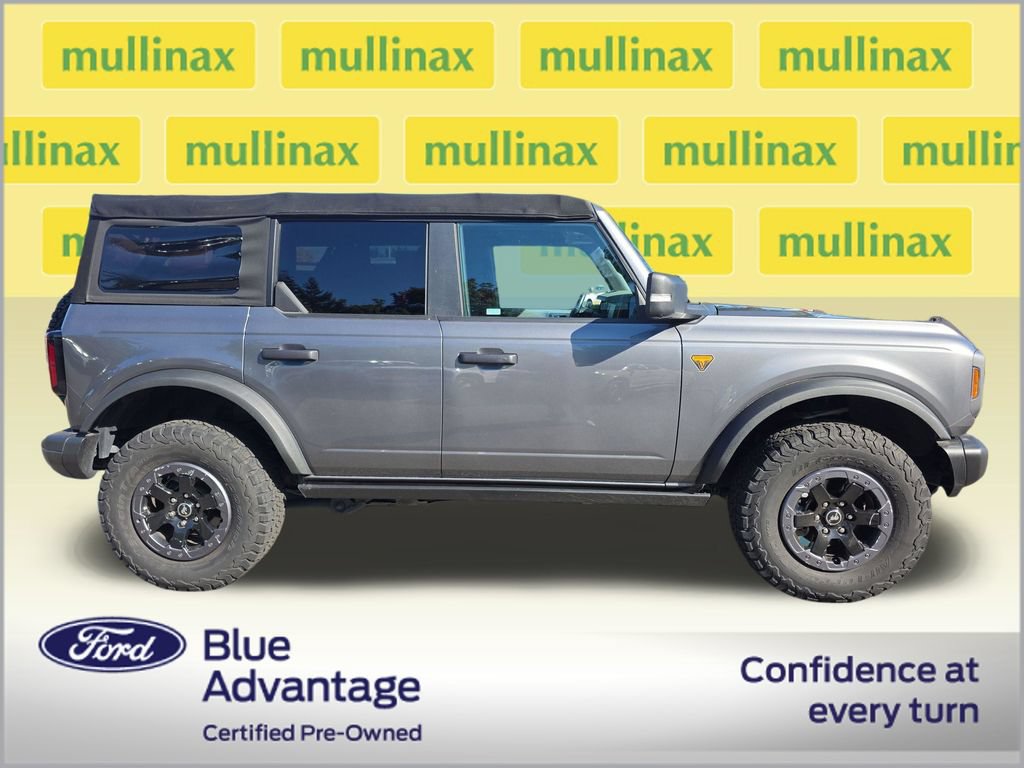 Used 2022 Ford Bronco Badlands AWD/4WD image 2