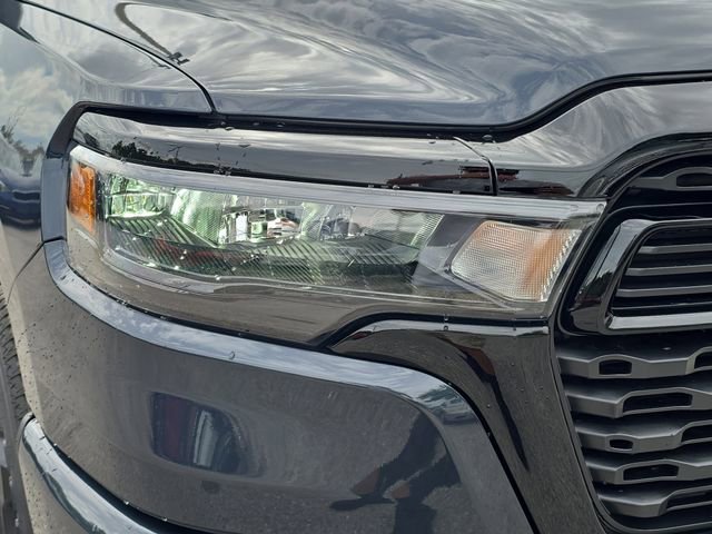 New 2026 RAM 1500 Express AWD/4WD image 7
