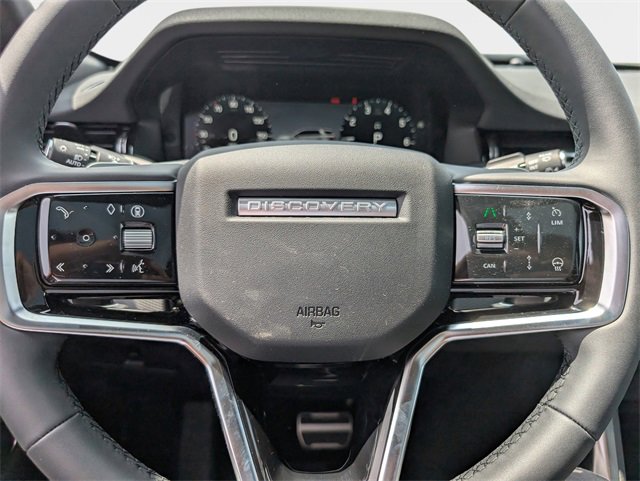 New 2025 Land Rover Discovery Sport Dynamic SE image 7