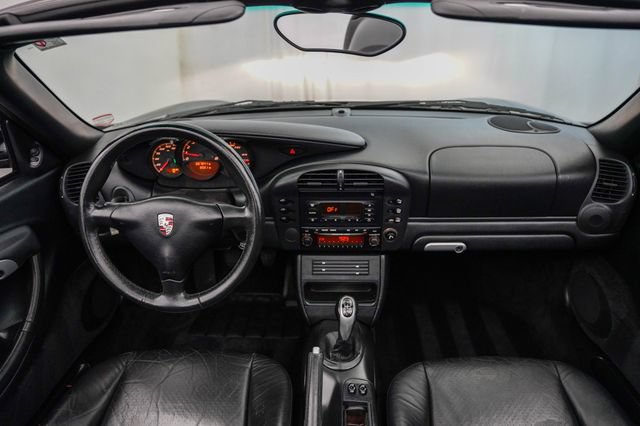 Used 2003 Porsche Boxster RWD image 12